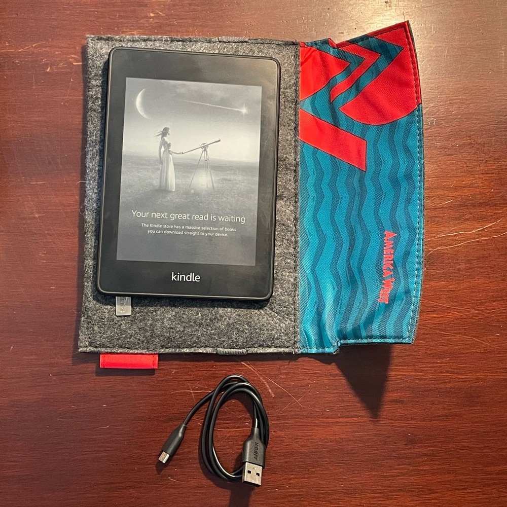 Kindle Paperwhite (10th Generation) 27 GB